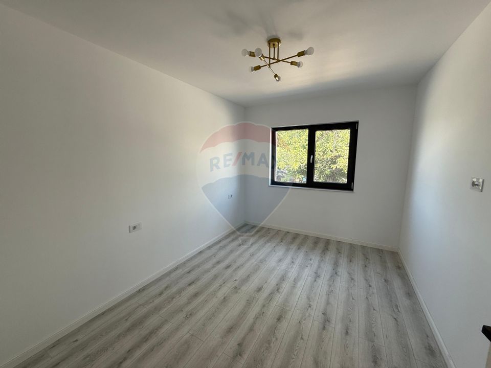 Casa moderna, zona Gara, gata de mutat