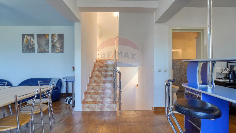 Casa/vila vânzare în Moieciu de jos, Sat. Drumul Carului 263 mp