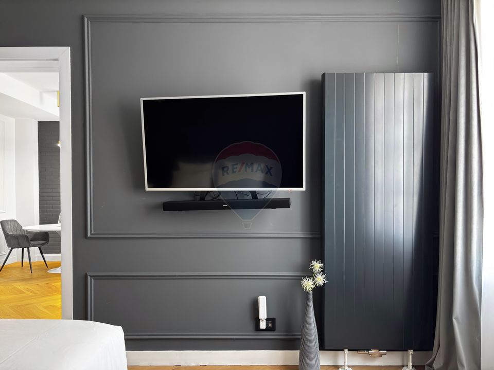 Vedere directă spre Piața Unirii, finisaje lux, apart. chirie, 97.6 mp