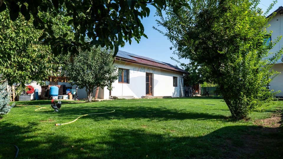 4 room House / Villa for sale