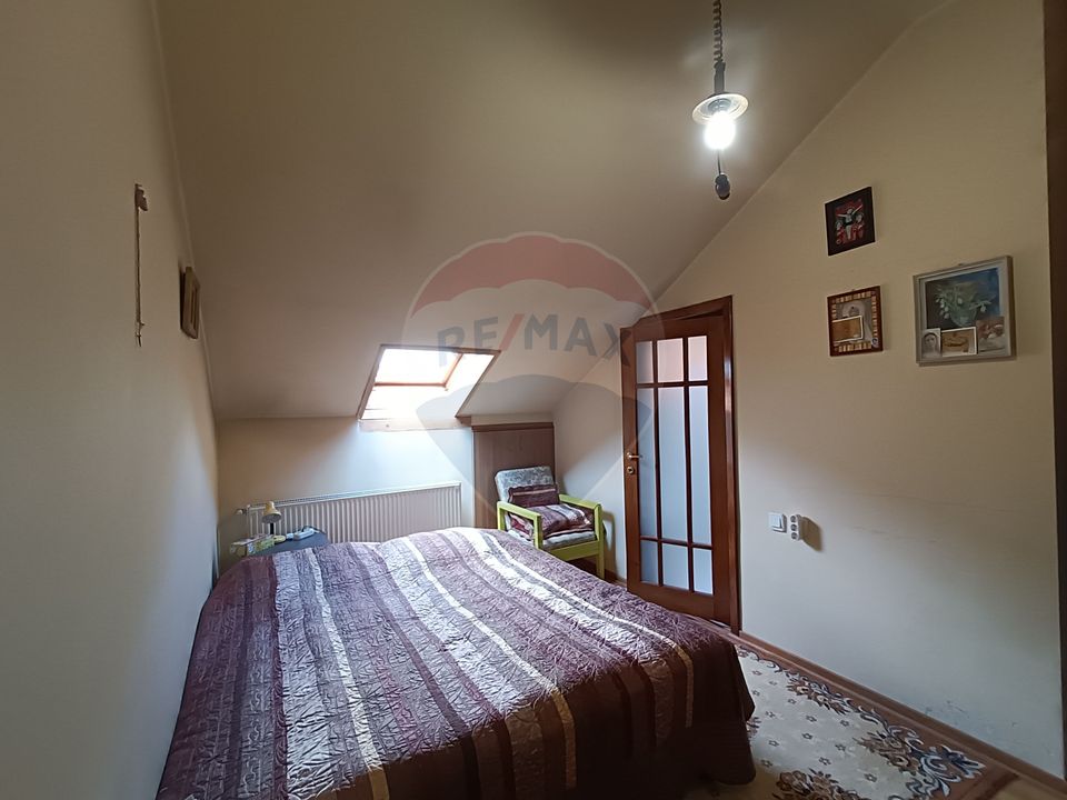 13 room House / Villa for rent, Andrei Muresanu area