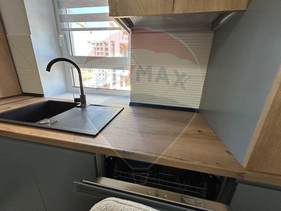 3 room Apartment for rent, Tractorul area