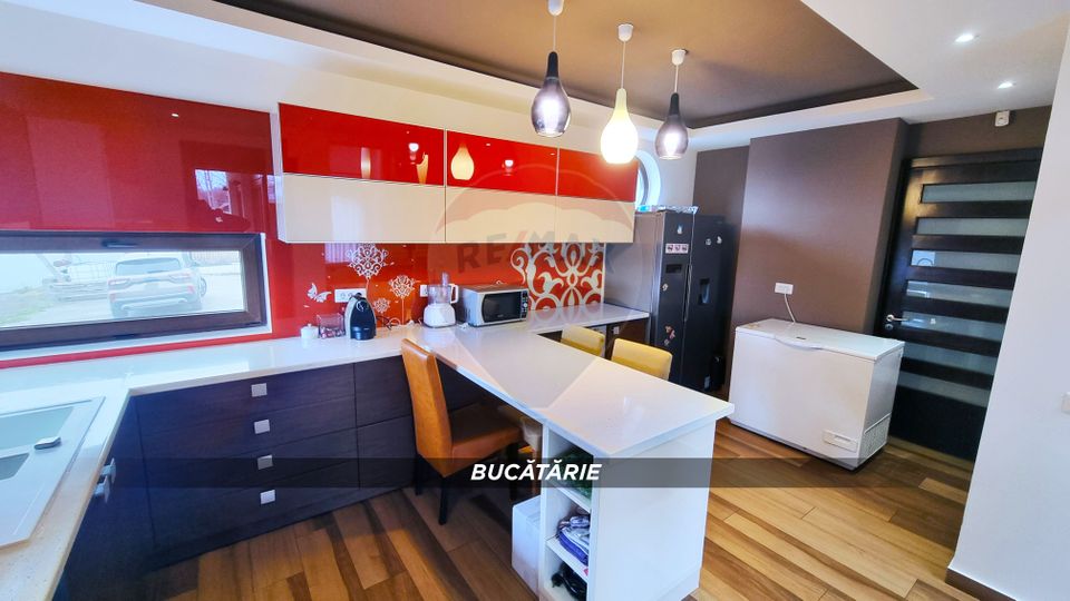 Casă la cheie, proprietate deosebită în Buzești, P+E și teren 3657 mp