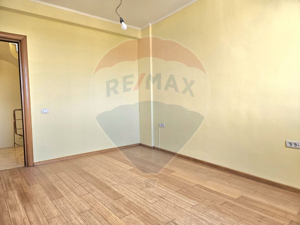 345sq.m Commercial Space for rent, Gara area