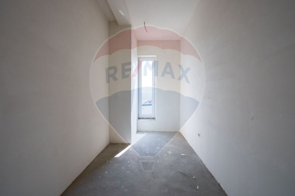 De vânzare casă 5 camere  în zona Dealuri Oradea