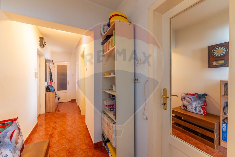 2 room Apartment for sale, Polivalenta area
