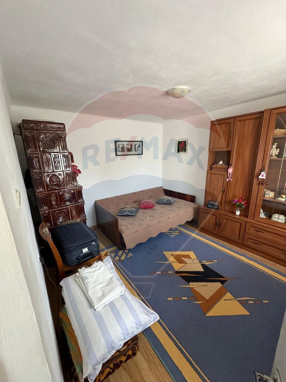 Casă 74 mp/ Predesti 1331 mp teren intravilan