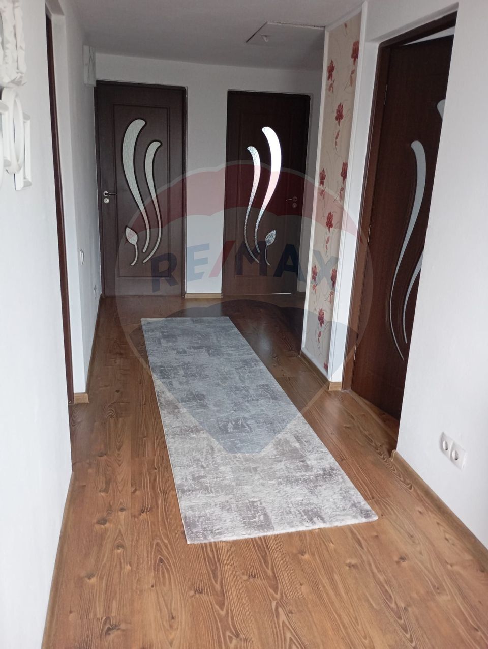 Casă / Vilă cu 7 camere de vânzare