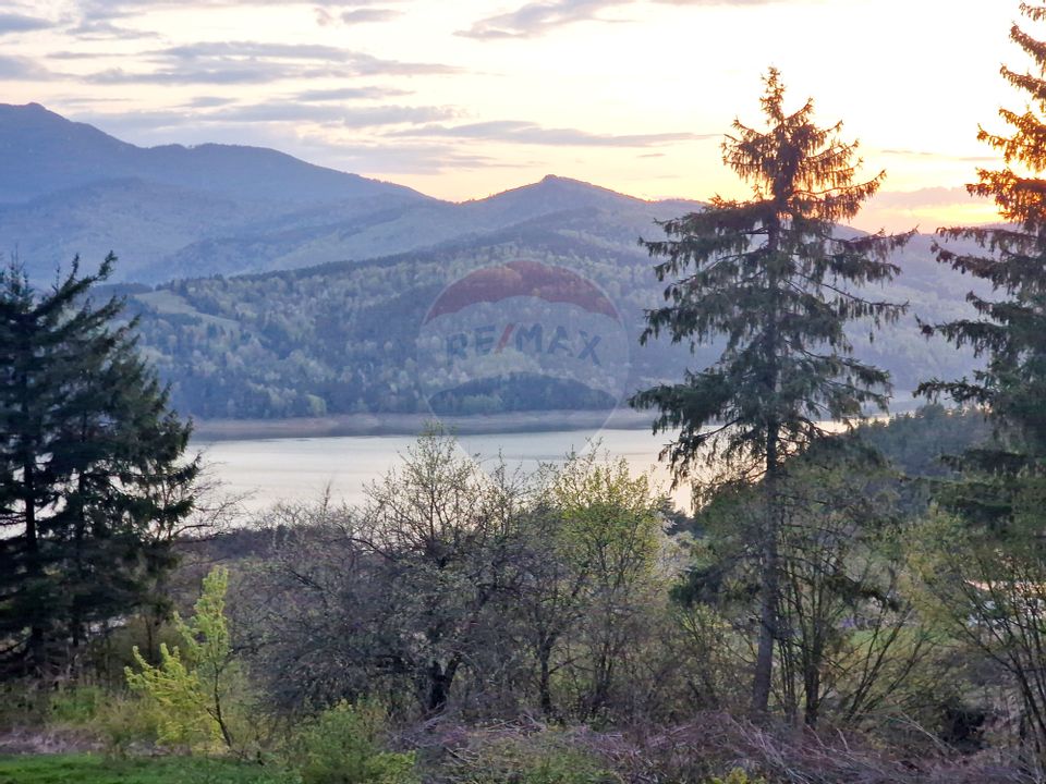 Land 941sqm Hangu / DN ruginesti