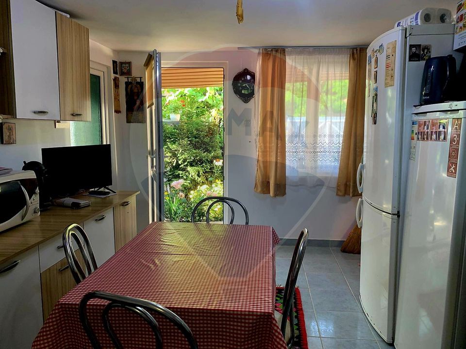 4 room House / Villa for sale