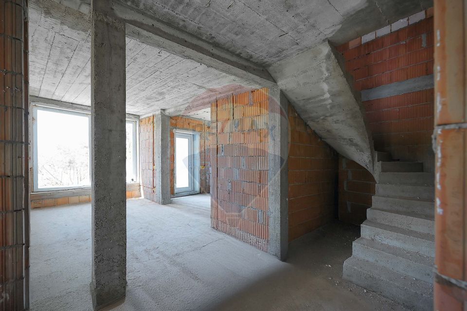 De vânzare casă cu un proiect deosebit, la roșu , Str. Gheorghe Doja