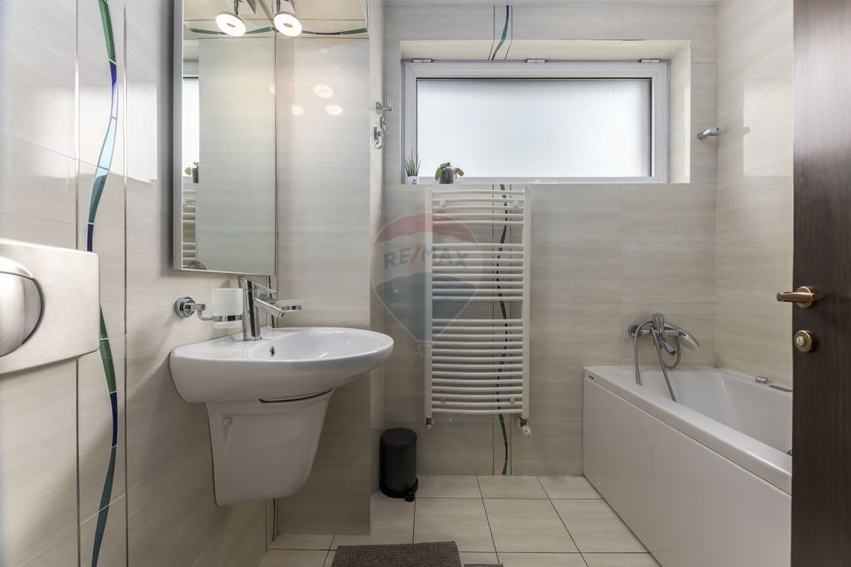 4 room Apartment for sale, Herastrau area