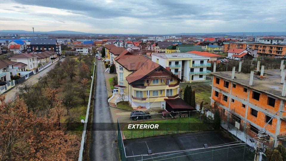 10 room House / Villa for sale, Independentei area