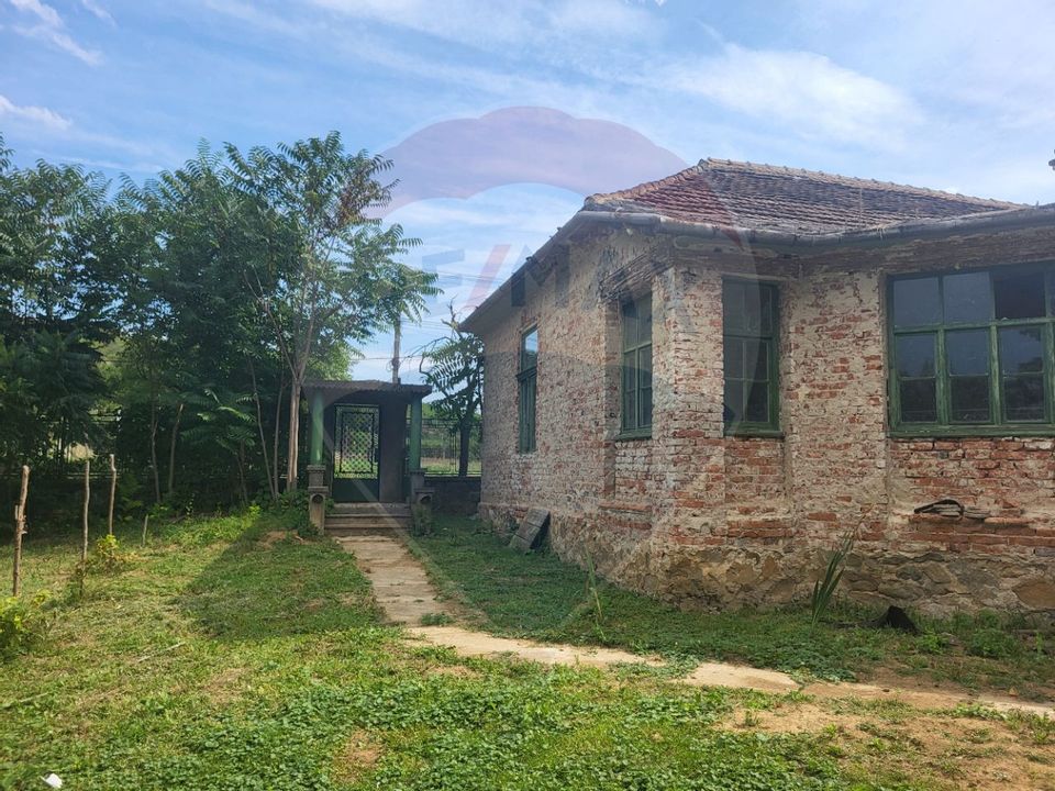 4 room House / Villa for sale