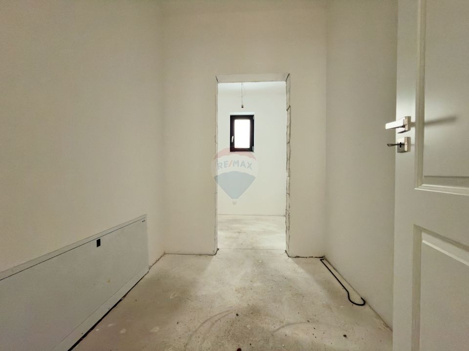 4 room House / Villa for sale