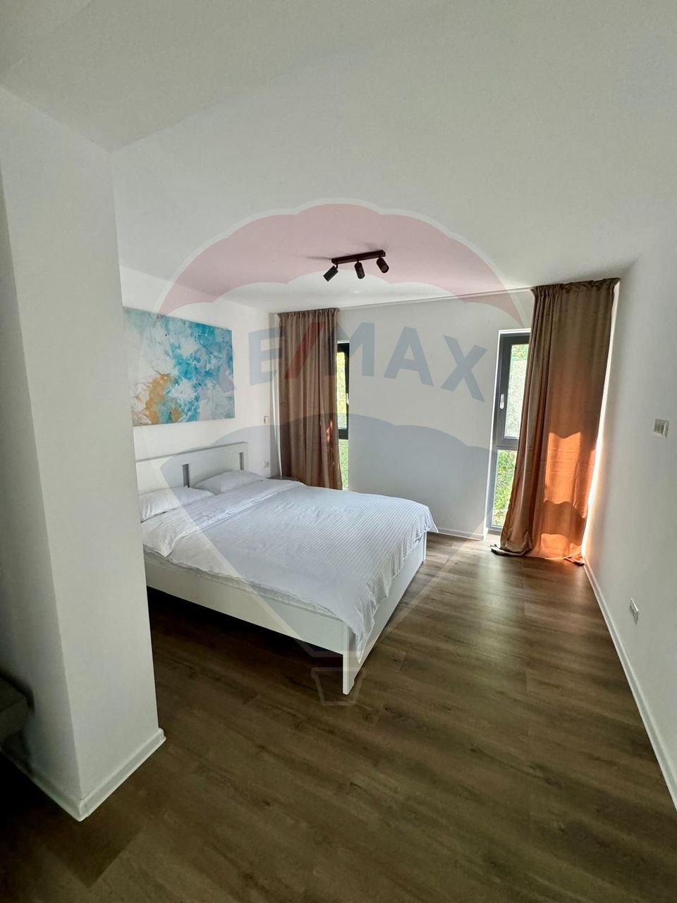 280sq.m Special Property for sale