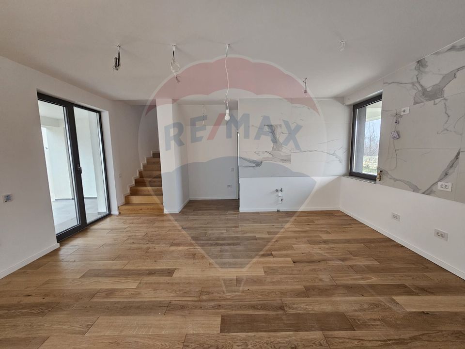4 room House / Villa for sale, Nord area