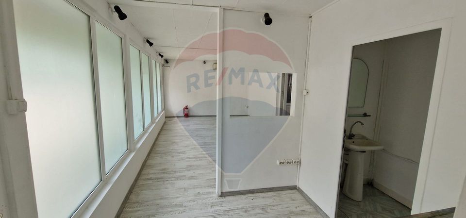 Spațiu comercial 56mp+56mp teresa, teren 200mp,  strada Bucegi 113Bis