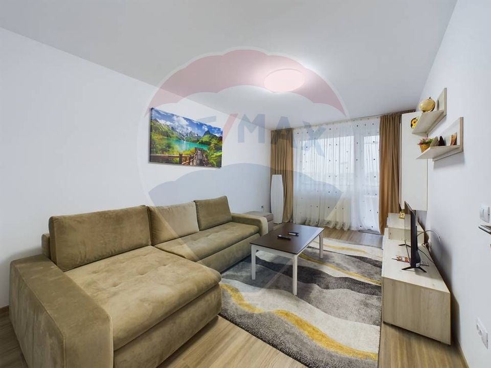 2 room Apartment for rent, Tractorul area