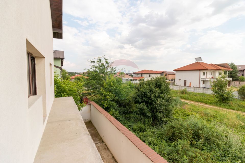 Vila deosebita P+1+M de vanzare Pantelimon - Padurea Cernica