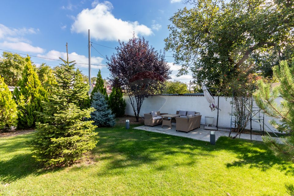 Apart. 5 rooms | ground floor | New Bucharest | 158 sqm | 2020 | yard