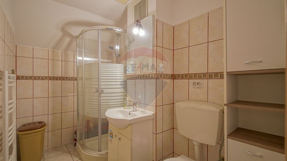 REZERVAT Casă tipică pentru un stil de viață liniștit  Craiter, Brașov