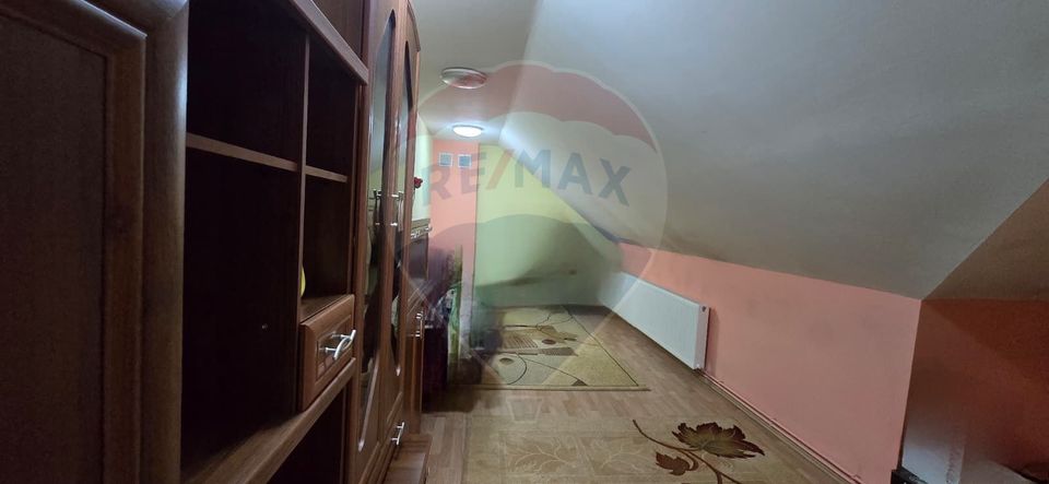 8 room House / Villa for sale, Central area