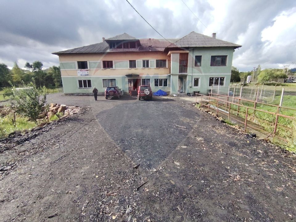 Spațiu de birouri/apartamente de 756m.p. de vânzare