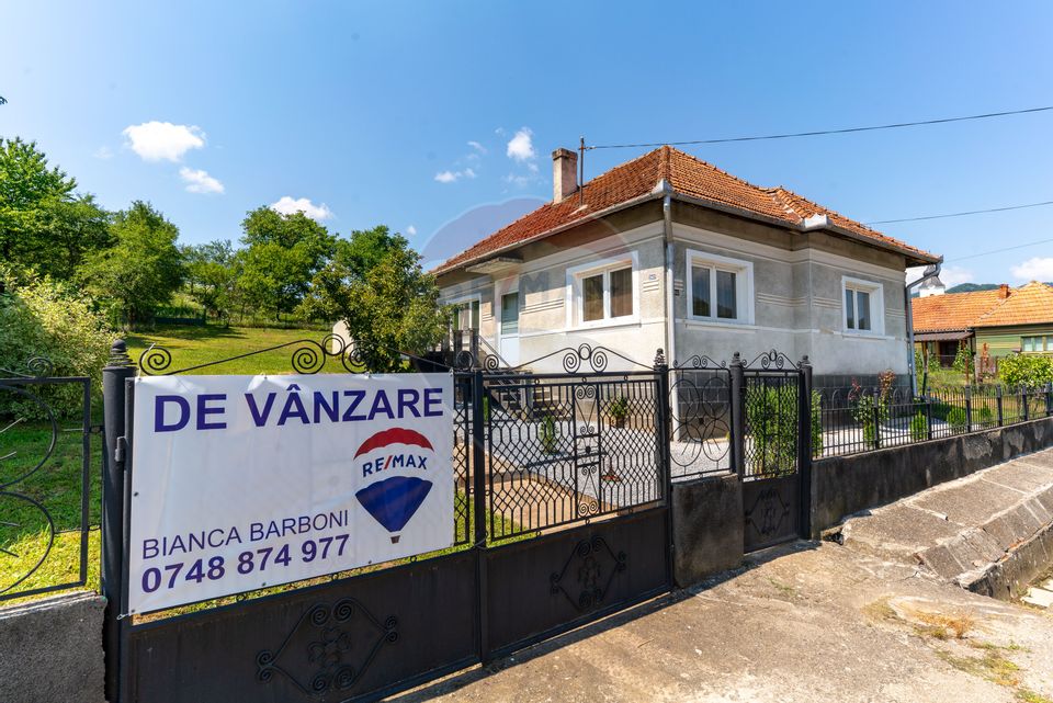 Casă de vanzare Certeju de Sus,jud Hunedoara