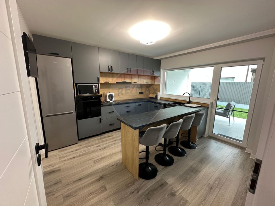 CASA DE LUX  4 CAMERE DE INCHIRIAT SELIMBAR