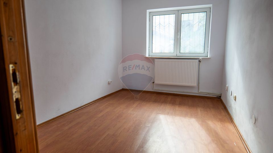 330sq.m Commercial Space for sale, Central area