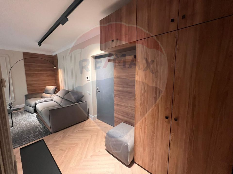 2 room Apartment for rent, Pipera area