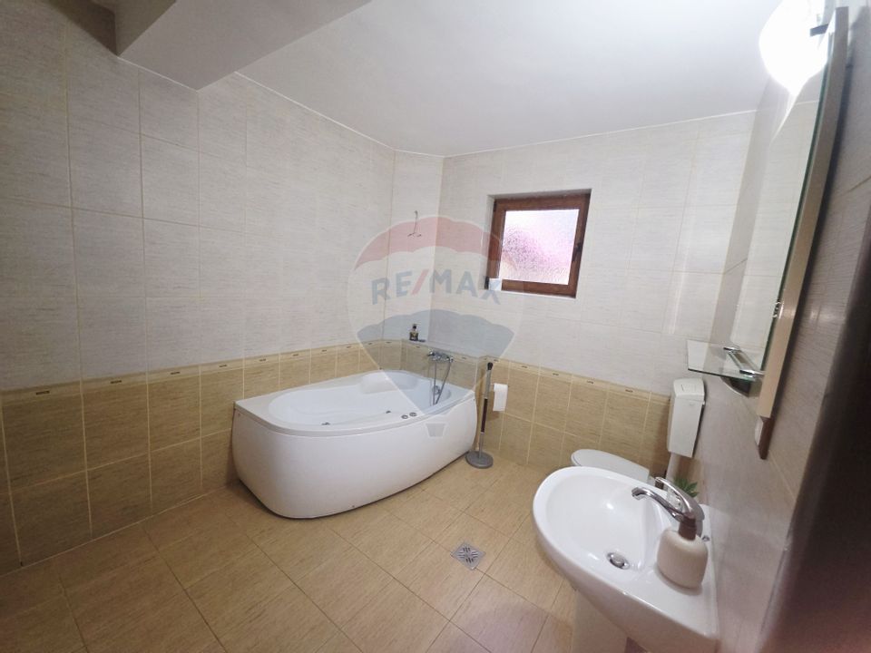 Casa /Vila de vanzare in Durau