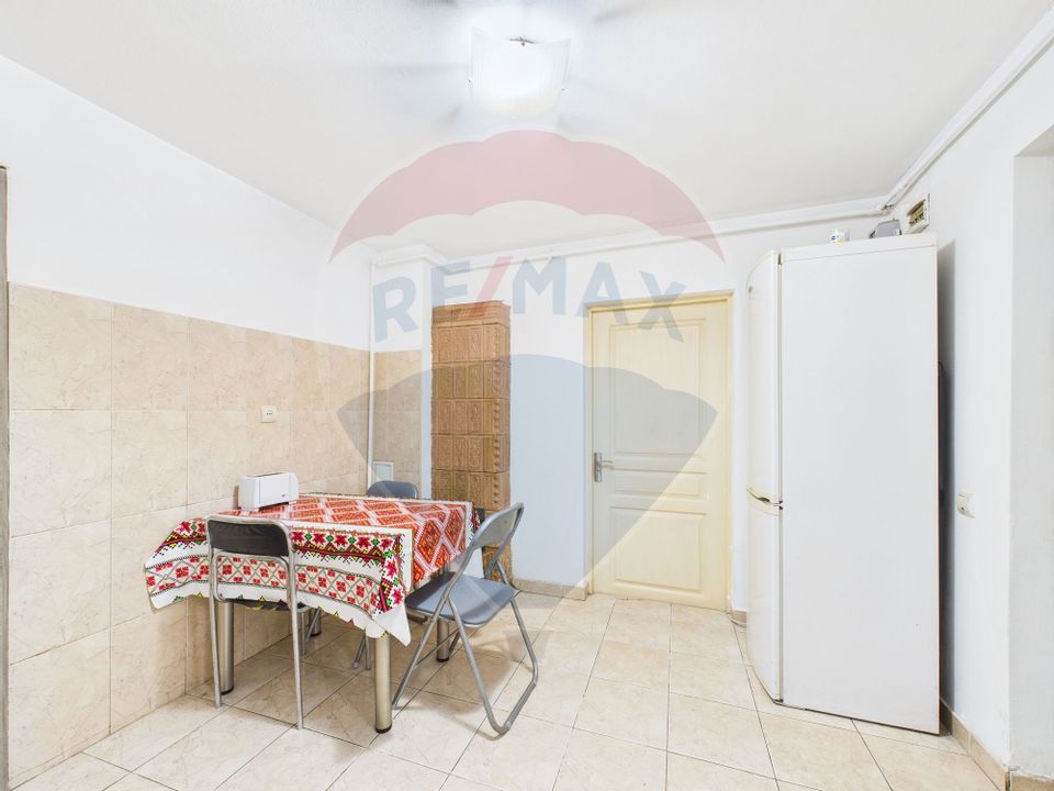 4 room House / Villa for sale, Vitan area