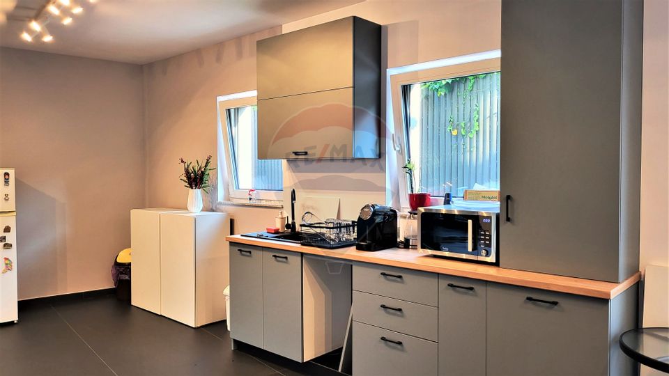 200sq.m Commercial Space for rent, Calea Turzii area