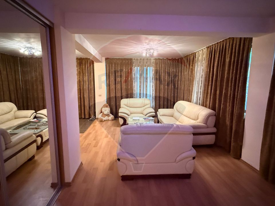 VANZARE Apartament cu 3 camere in zona Voluntari