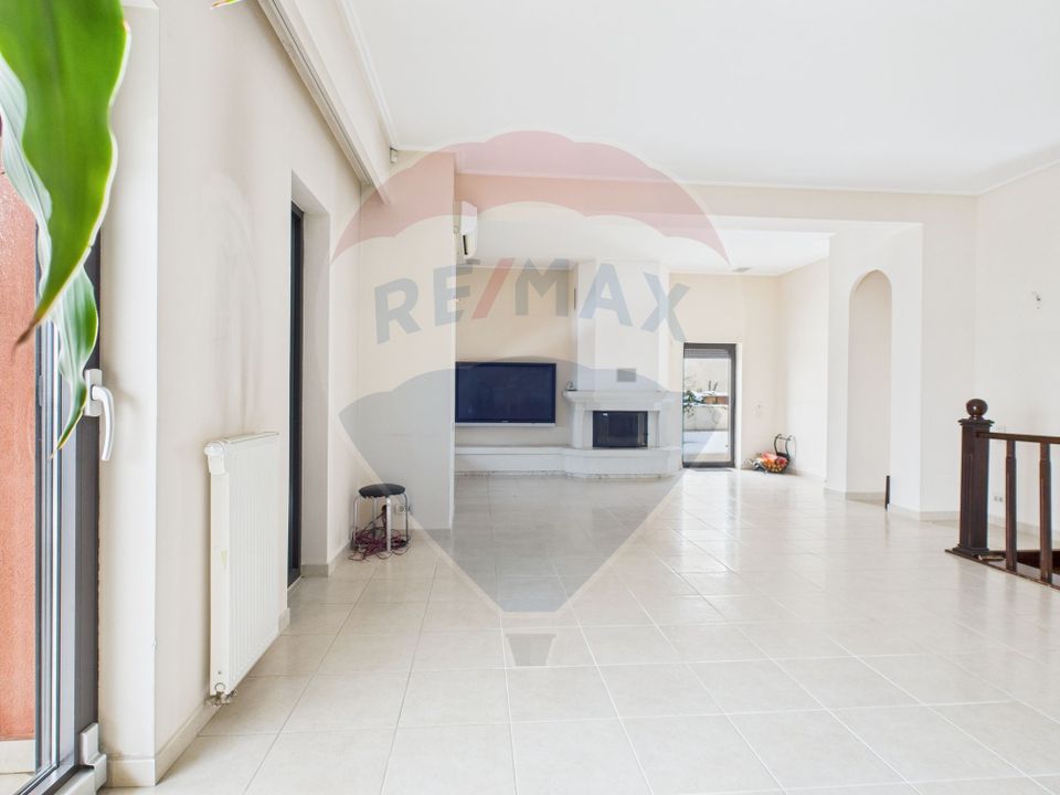 5 room Apartment for sale, Stefan cel Mare area
