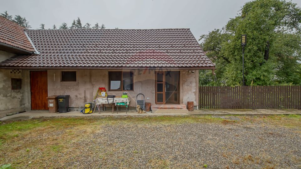 REZERVAT |Casa de vanzare Bradet|Casa de vacanta|Spatiu Comercial