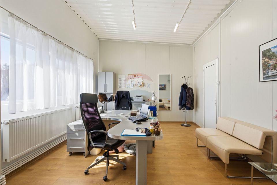 Hală Multifuncțională de Vânzare 600mp și Teren 924mp în Bucium - Iași