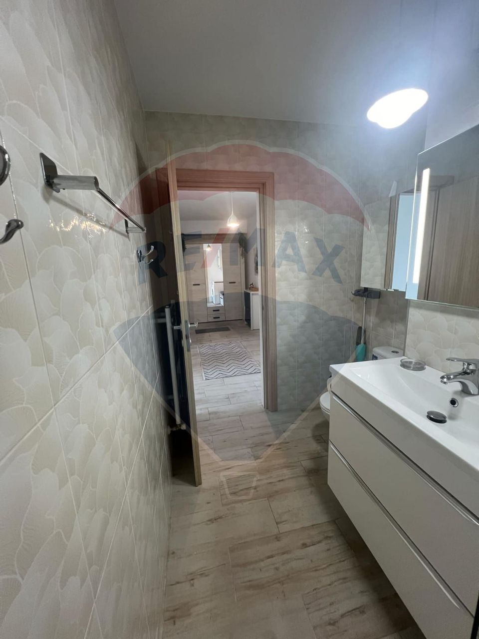 Apartament 2 camere in West Side Park, de inchiriat