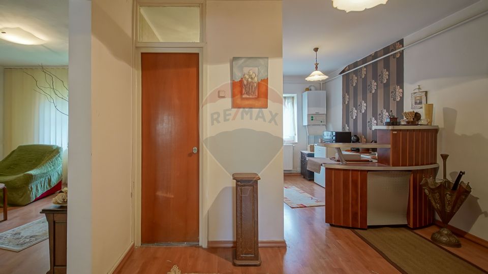 65sq.m Office Space for rent, Racadau area