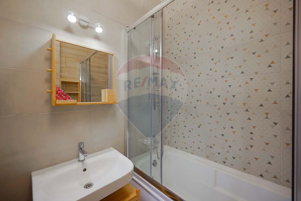 3 room Apartment for sale, Universitatii area