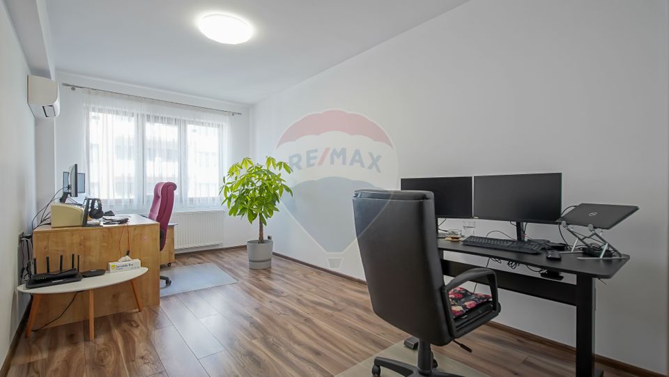 - REZERVAT -  Apartament Premium 4 Camere