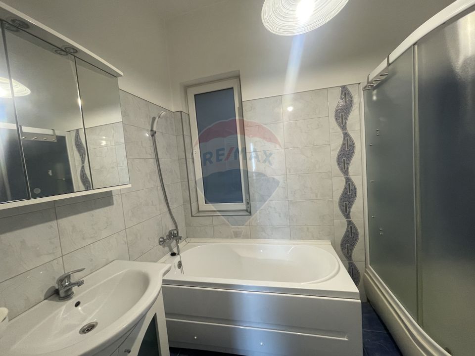 Apartament 3 camere de inchiriat in zona Garii