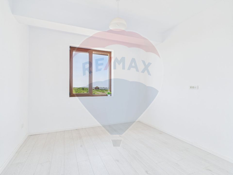 4 room House / Villa for sale, Exterior Nord area