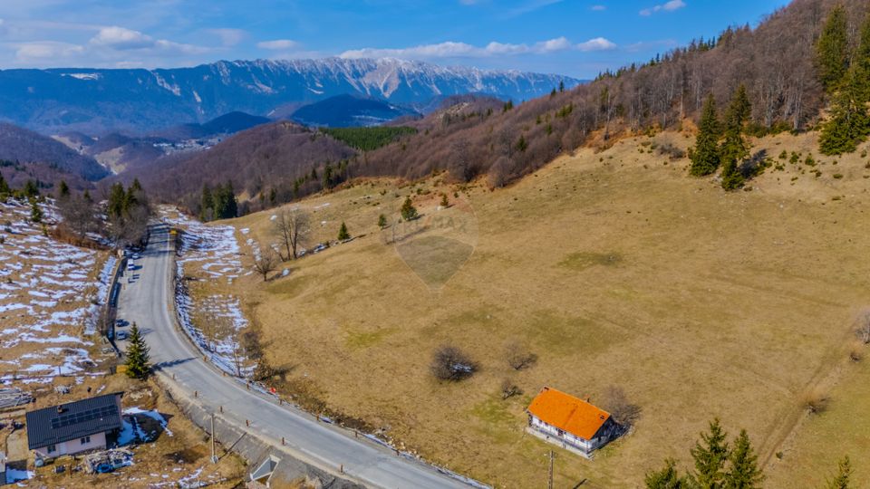 COMISION 0% Teren 2,028mp Fundata/ Intravilan