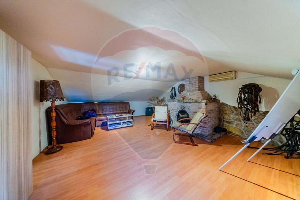 Land 4,000sqm Zadareni / Drumul Drumul principal