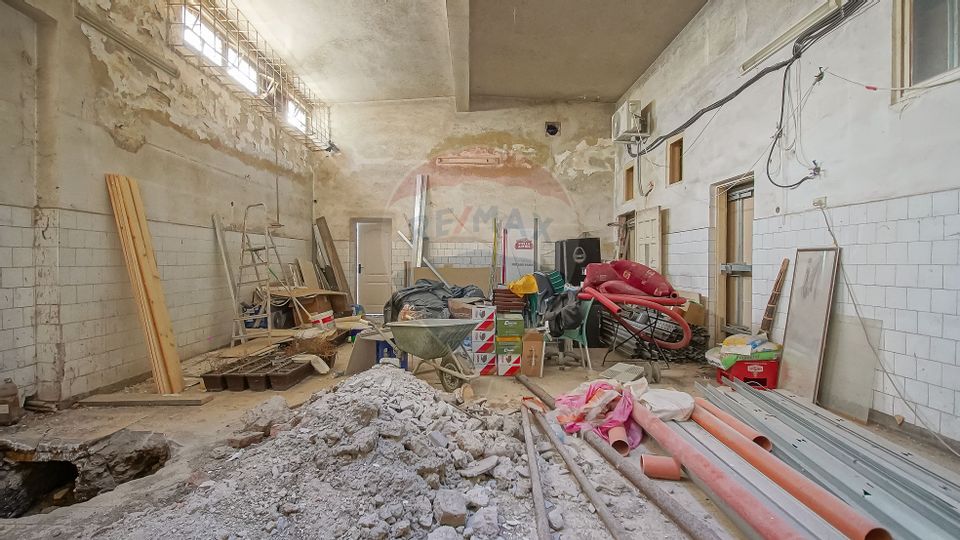 Spații comerciale de închiriat în Bod, suprafață 535 mp,  3 intrări