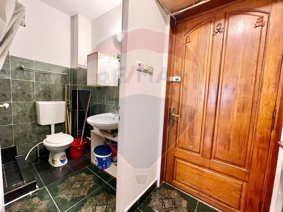 De vânzare garsonieră,în zona Rogerius, Corneliu Coposu