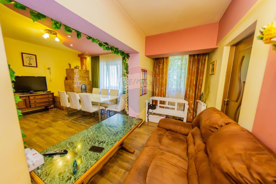 5 room House / Villa for sale, Central area